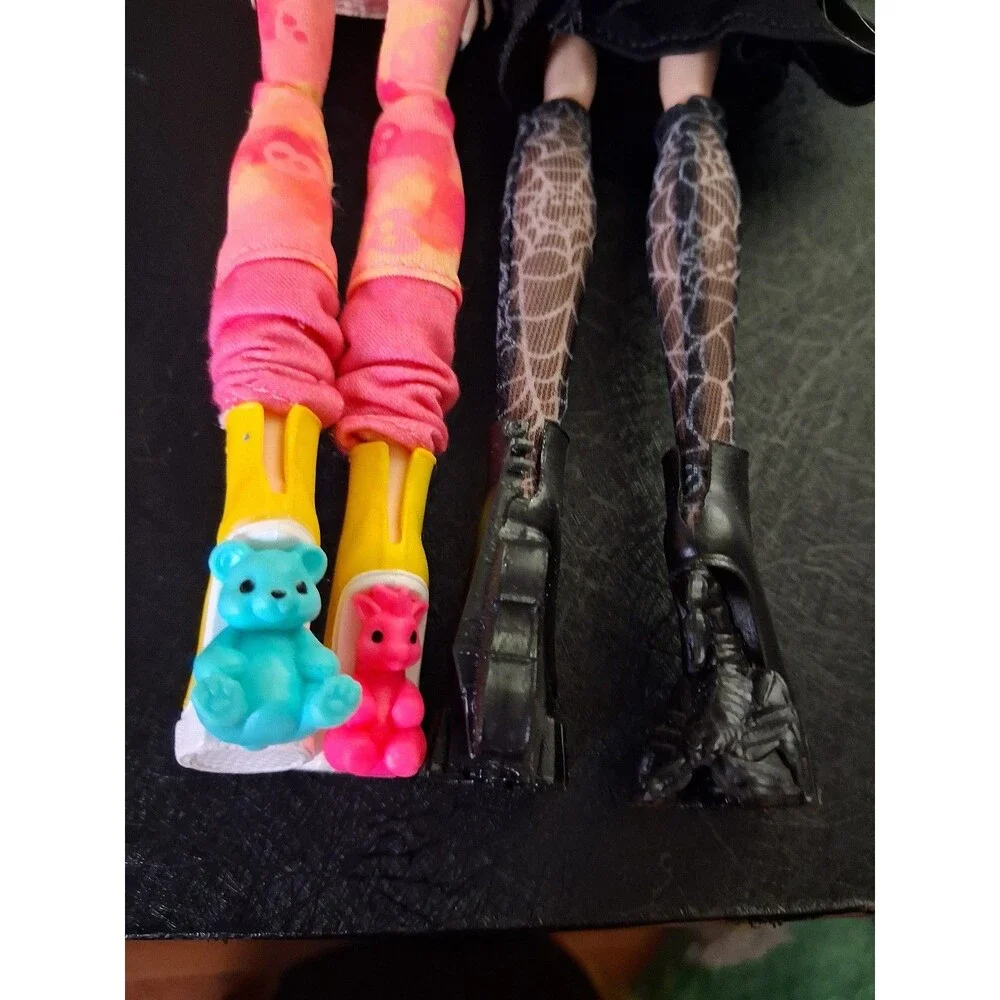 Monster high Doll Wednesday Enid